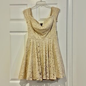B. Smart mini occasion dress